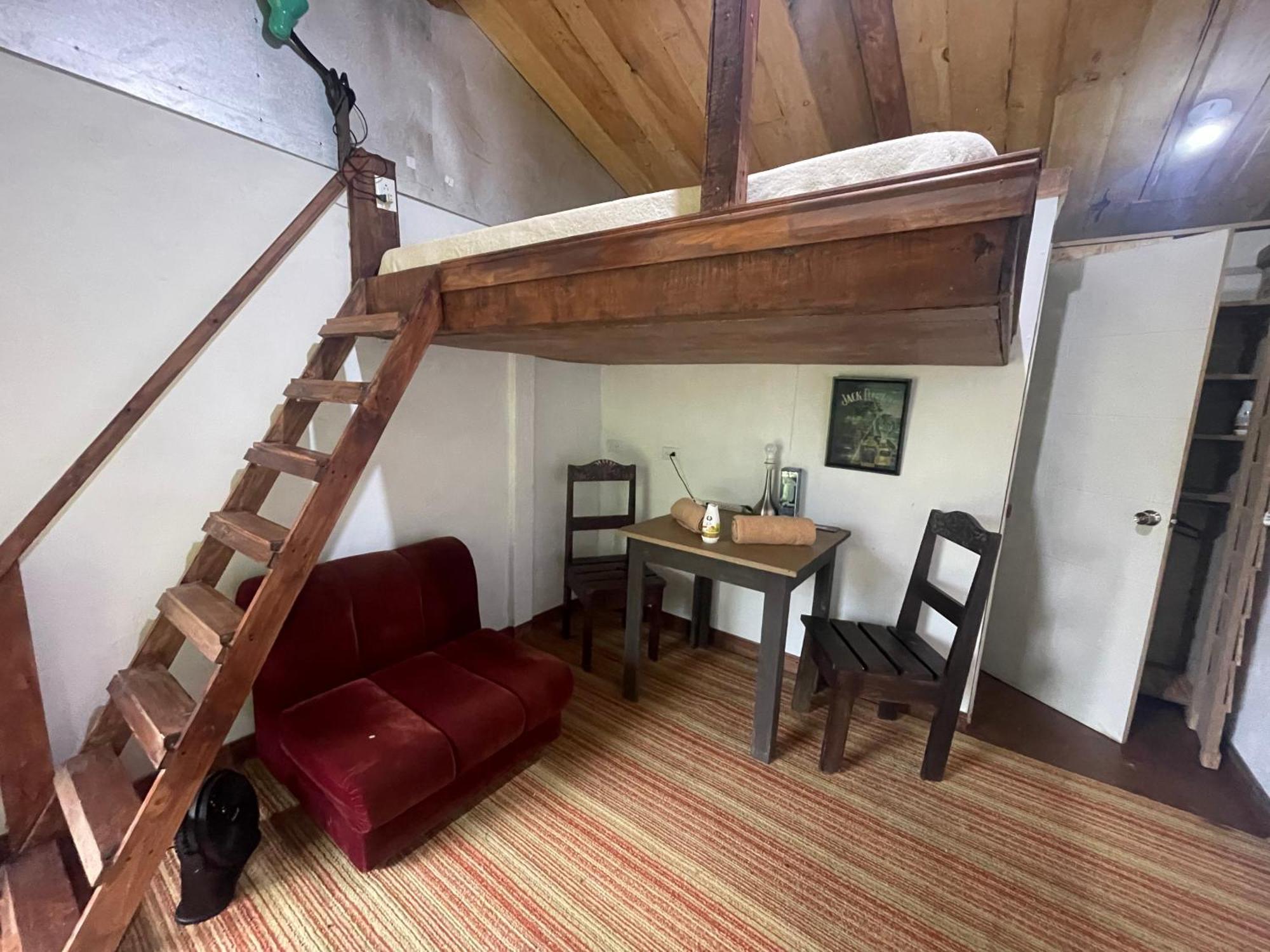 Poas Volcano Rooms Fraijanes Εξωτερικό φωτογραφία