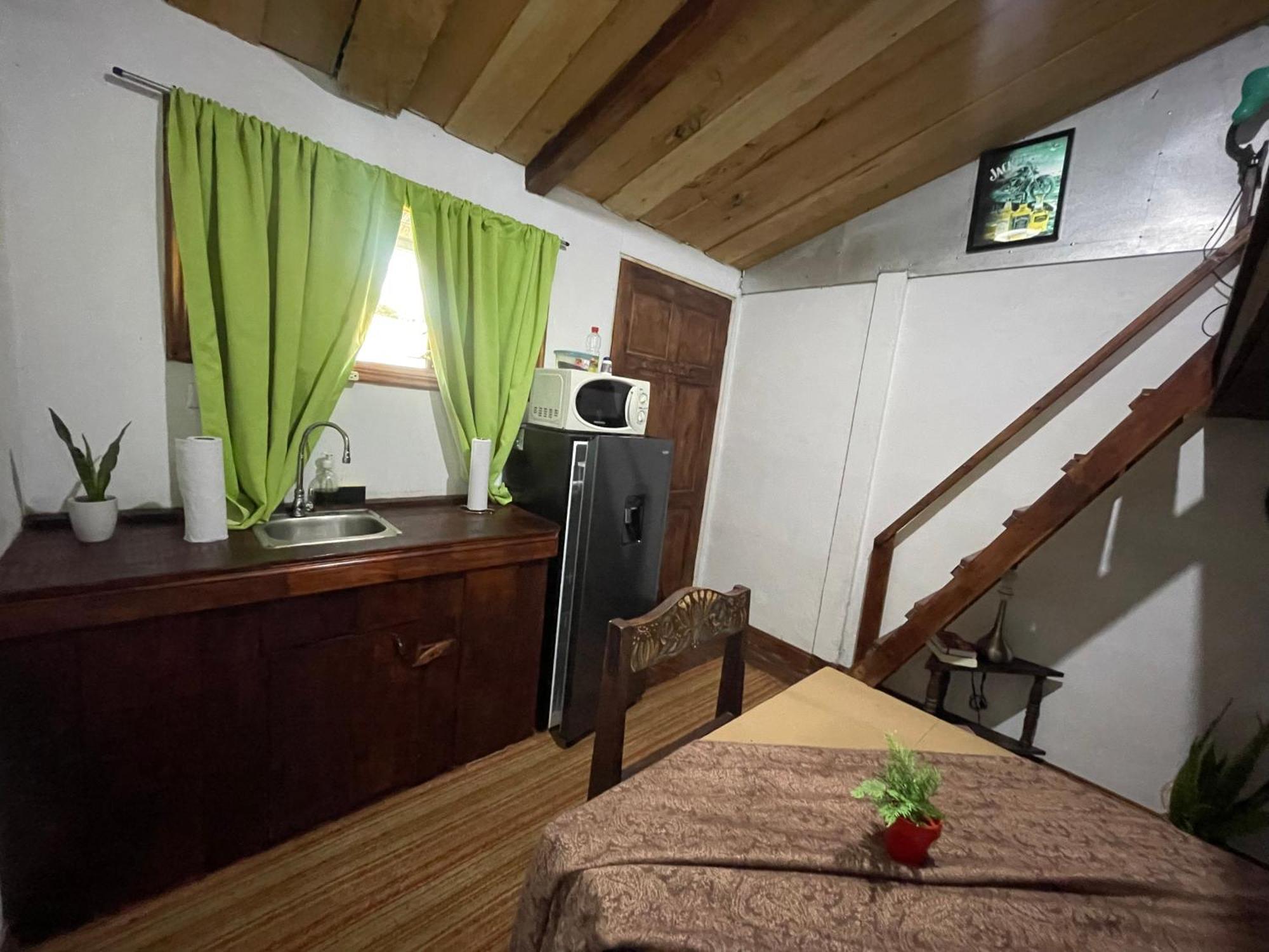 Poas Volcano Rooms Fraijanes Εξωτερικό φωτογραφία